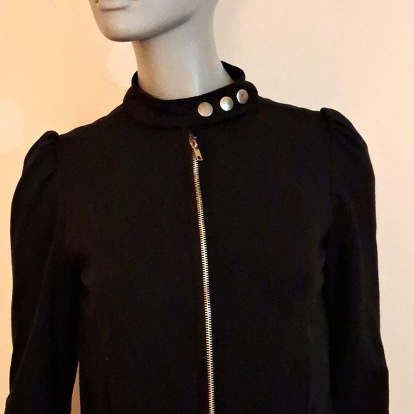 🌟 3/$30 . XOXO Black Jacket - Picture 2 of 8